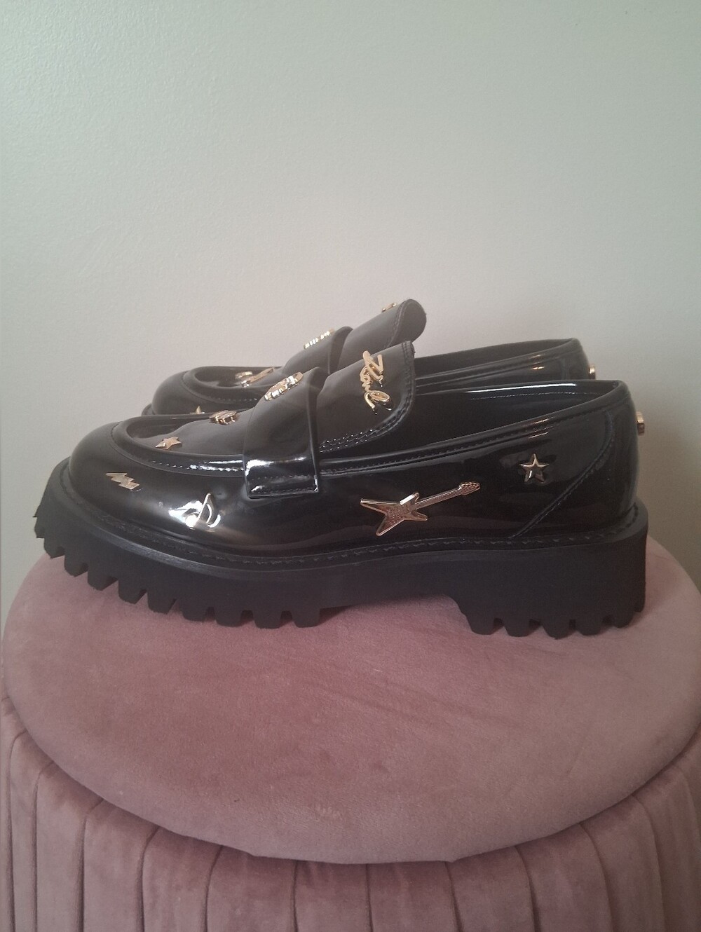 KARL LAGERFELD PARIS Gaston Rocker Almond Toe Patent Leather Lug Loafers Size 8 - Picture 7 of 11